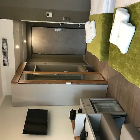 Hotell Perfect 4*